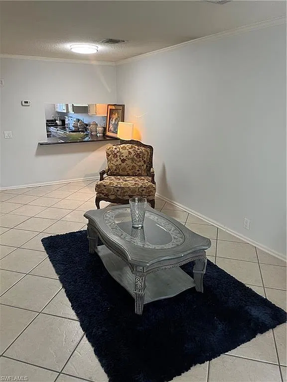 2 bed, 2.0 bath, 950 sqft, $1,600 — Photo 3