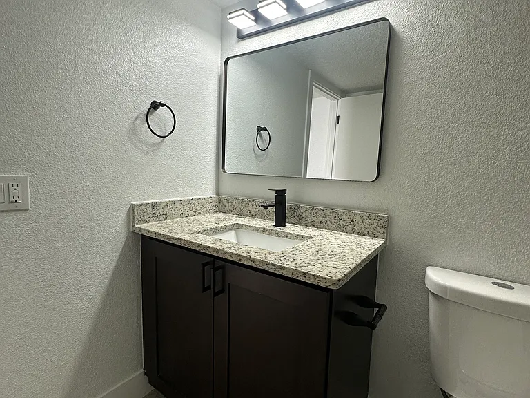 385 Wymore Rd #201 — Photo 24
