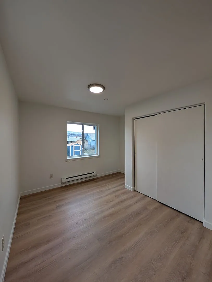 533 Methow St. Tri-Plex — Photo 3