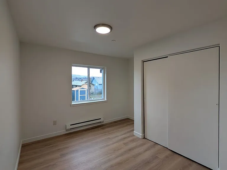 533 Methow St — Photo 3
