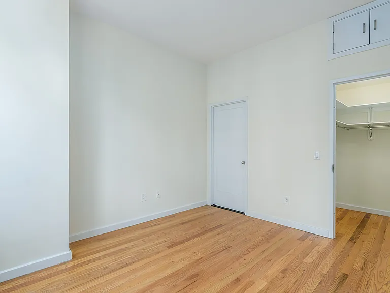 166 Smith St #2D — Photo 10