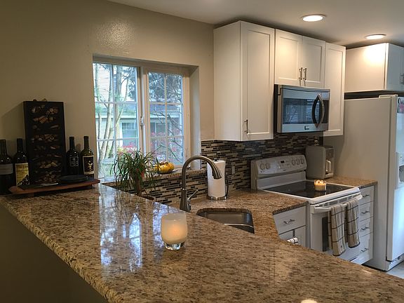 Granite kitchen bar