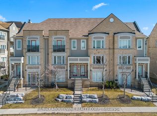 3010 Erin Centre Blvd #4, Mississauga, ON L5M 0P5