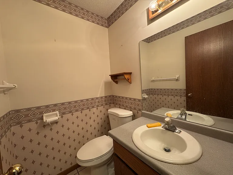 6D Oak Rd #D — Photo 4