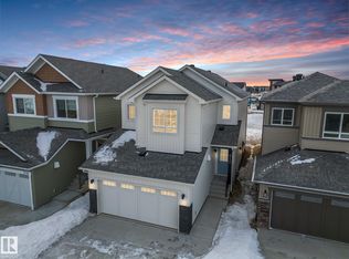 8720 224th St NW, Edmonton, AB