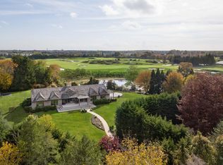 1011 Scuttle Hole Rd, Water Mill, NY 11976