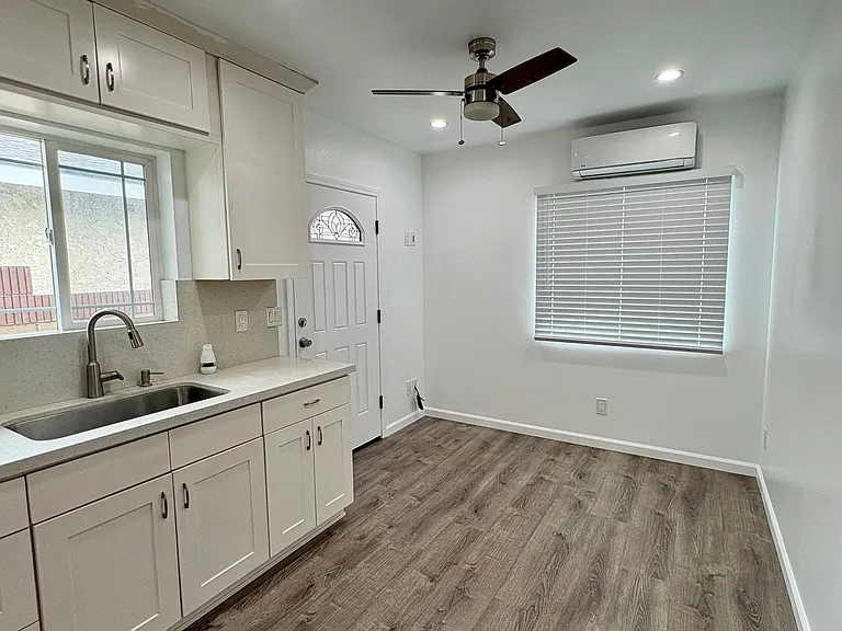 Living room/Kitchen