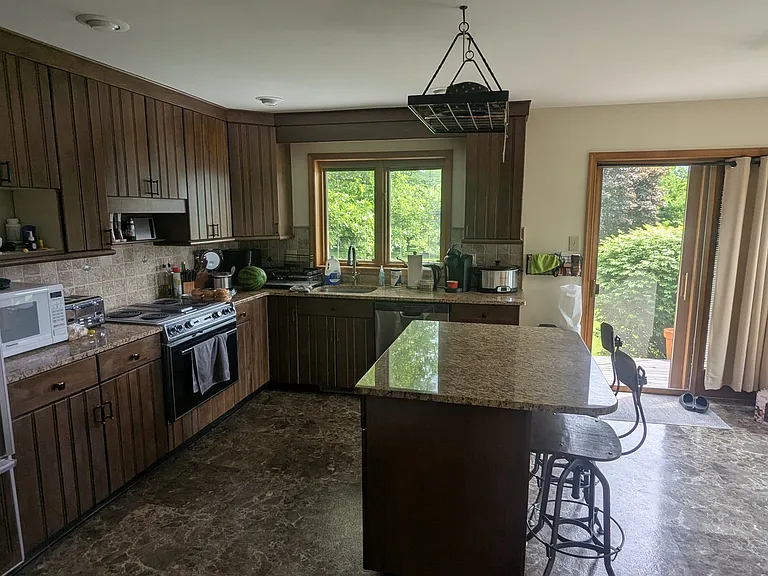 6227 Acorn Dr — Photo 12