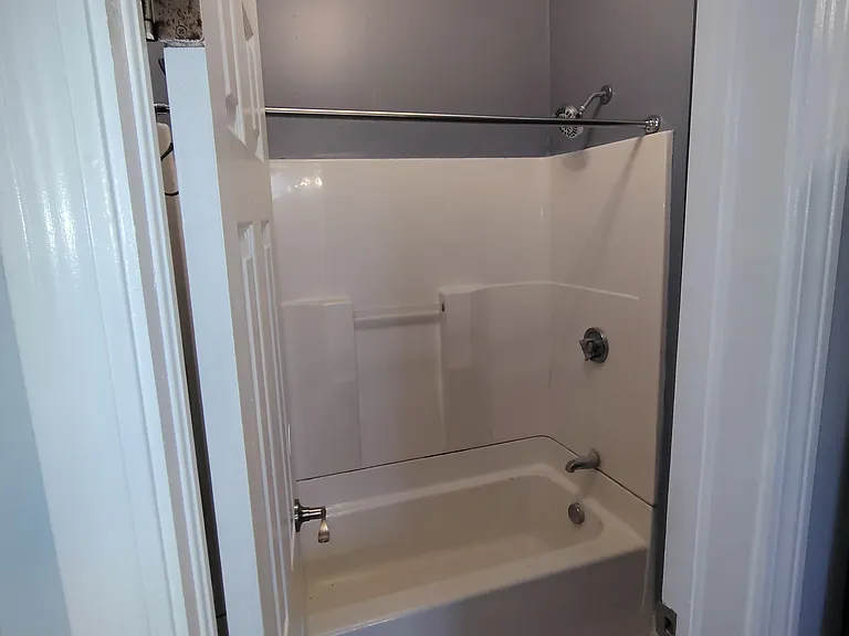 128 Broadway #6 — Photo 10