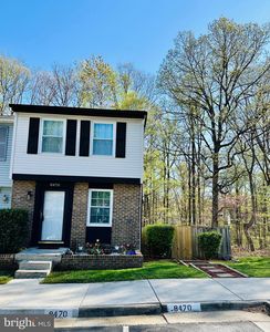 8470 Sugar Creek Ln, Springfield, VA, 22153