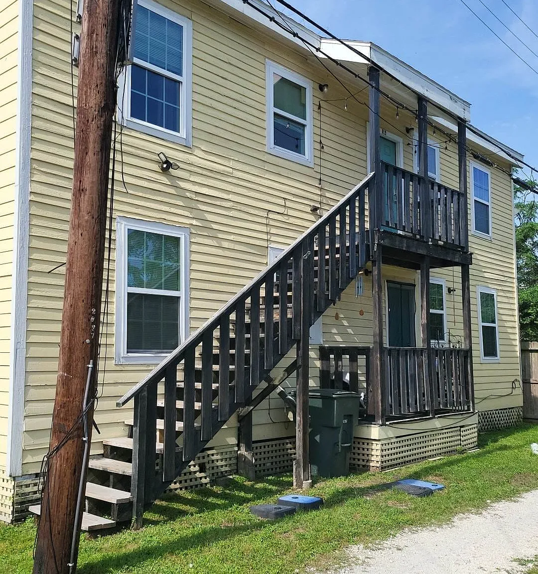 Galveston 4-plex Ave K — Photo 3