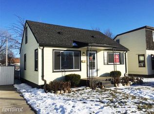 24860 Hayes Rd, Eastpointe, MI 48021