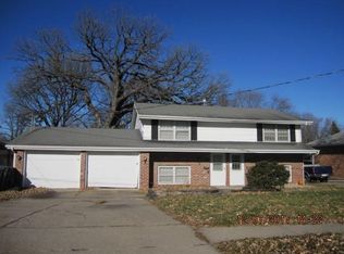 908 E Broad St, Des Moines, IA 50315