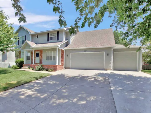 2414 N Baytree Ct, Wichita, KS 67205