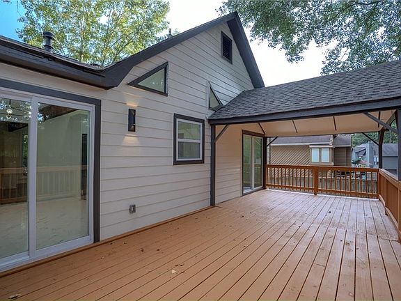 4th image of 2761 Pine Cone Ln