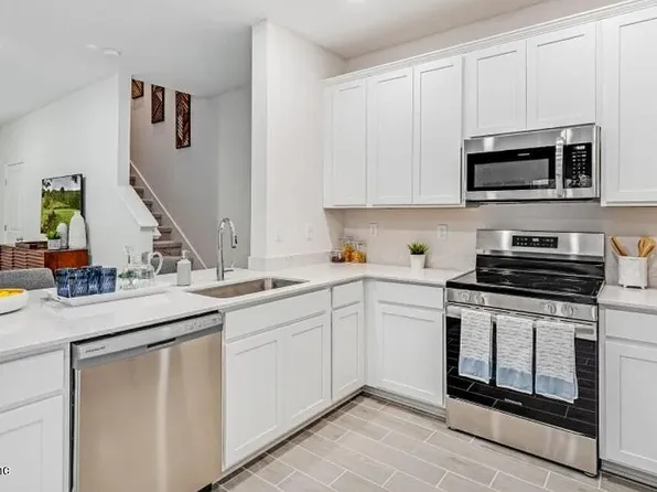 96 Hubbard Bnd, Saint Augustine, FL 32092