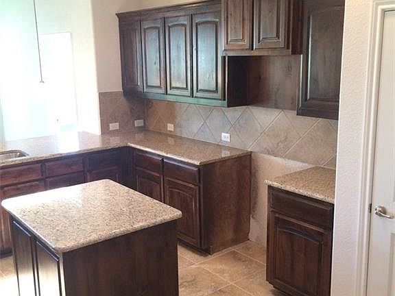 5th image of 1224 Ashley Dr