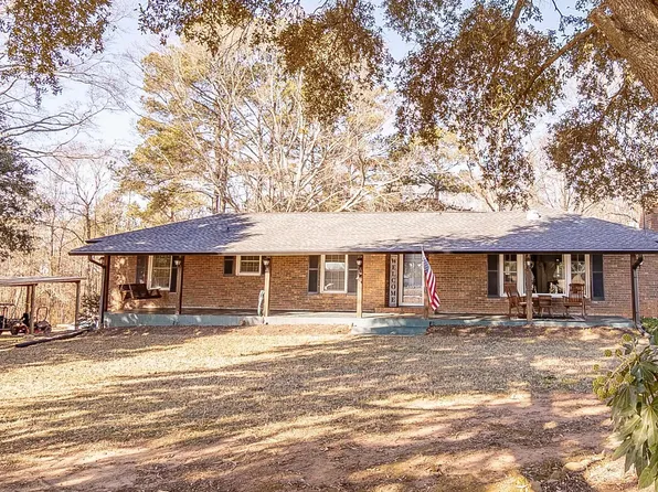 101 Callaham Dr, Belton, SC 29627