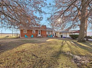 9572 Lincoln Dr, Worden, IL 62097