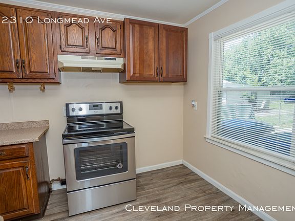 4th image of 12310 Longmead Ave