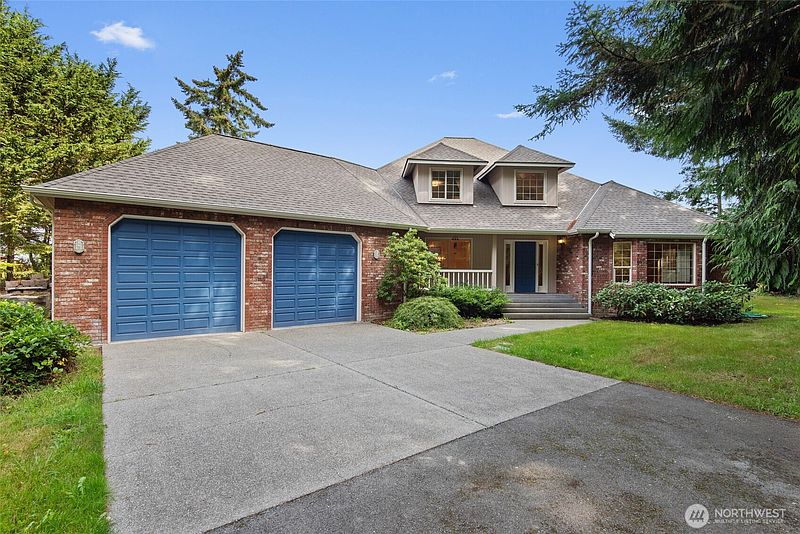 2nd image of 860 Hunt Road