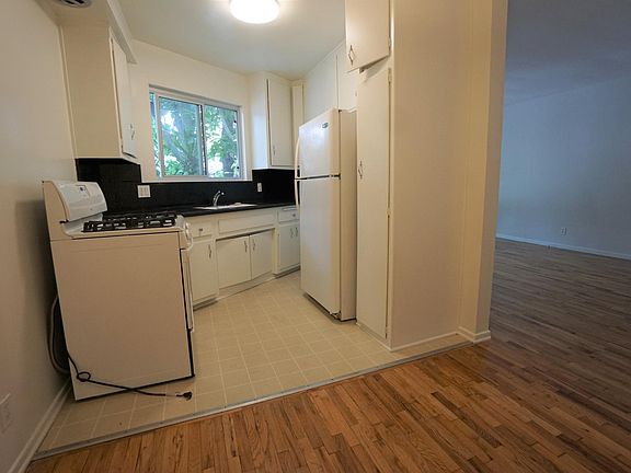 4th image of 8600 Rugby Dr APT 1