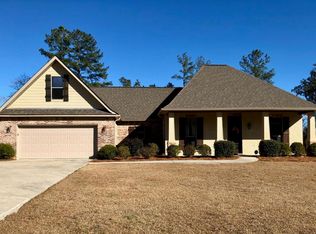 64 Creedmoor, Hattiesburg, MS 39402