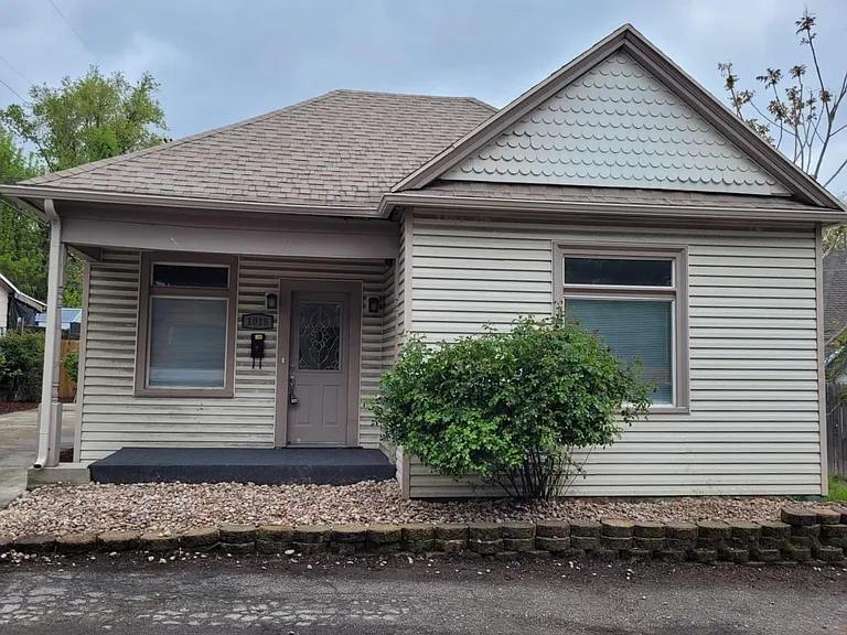 1018 E Linden Ave — Photo 1