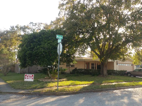 5652 Mirada Dr, Holiday, FL 34690