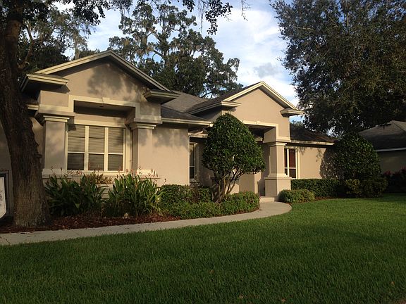 3rd image of 6810 Hayter Dr