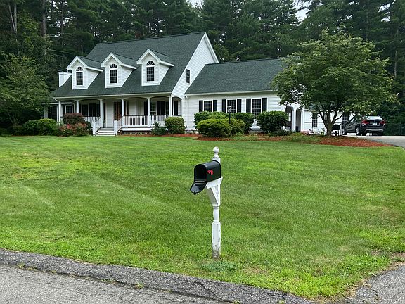 5th image of 16 Carlisle Dr