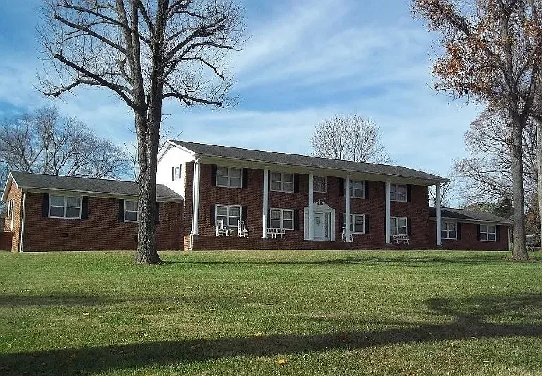 337 S Fieldcrest Rd #2 — Photo 1