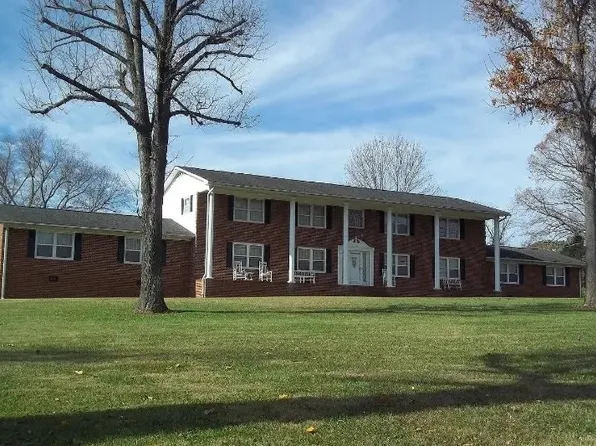 337 S Fieldcrest Rd #2, Eden, NC 27288