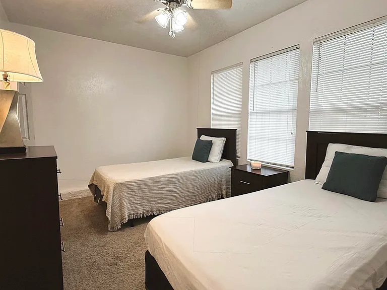 4728 Pimlico Dr — Photo 19