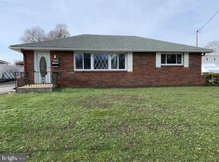 110 Ridgewood Ave, Berlin, NJ 08009