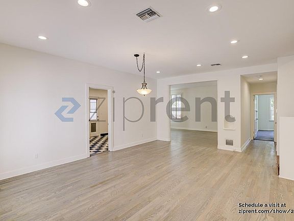 5th image of 1904 Fox Hills Dr