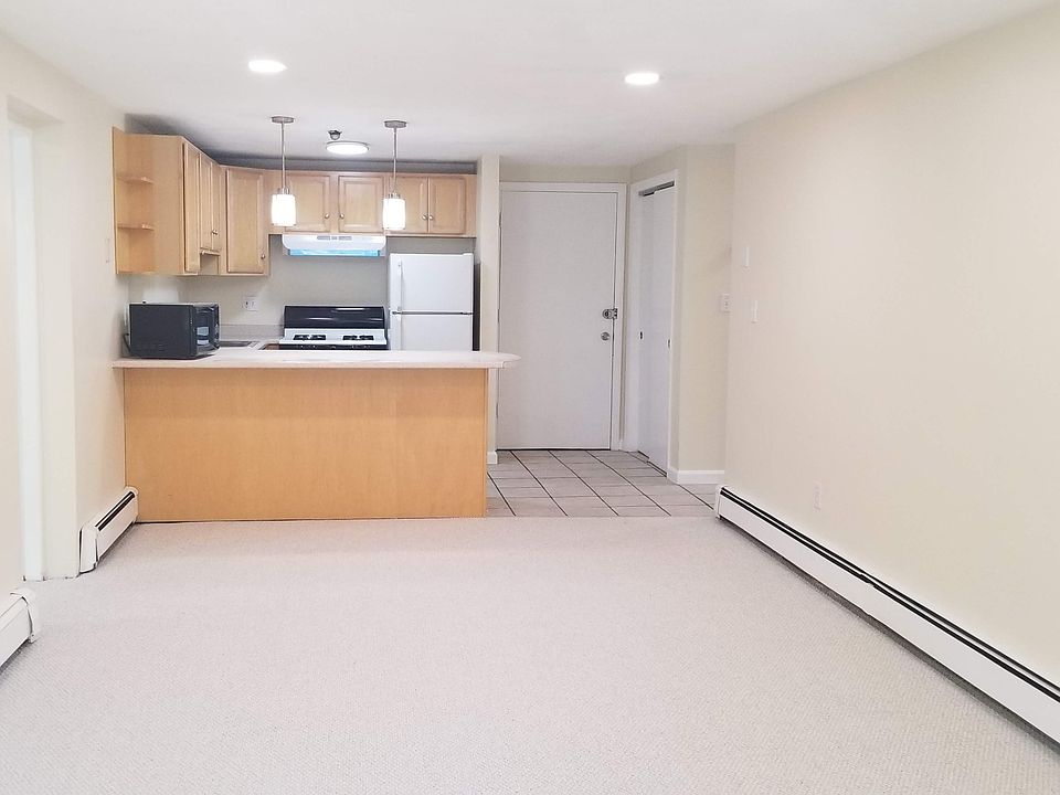 Living Room Looking toward Kitchen