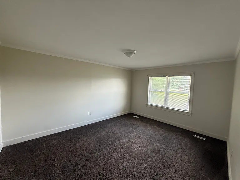 158 Contentnea Dr #A/B — Photo 12