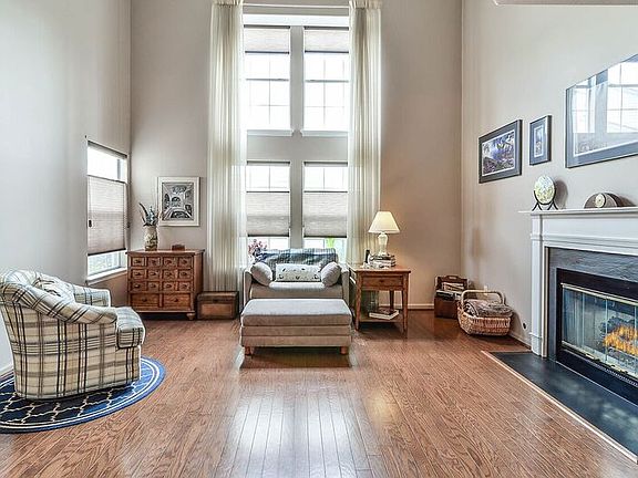 4th image of 134 Spoon Ct