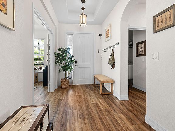 5th image of 7267 Prudencia Drive