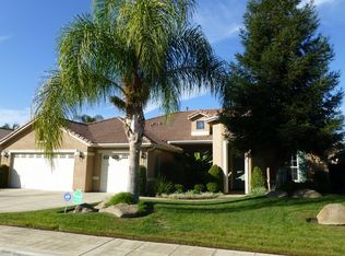 133 W Bedford Ave, Clovis, CA 93611