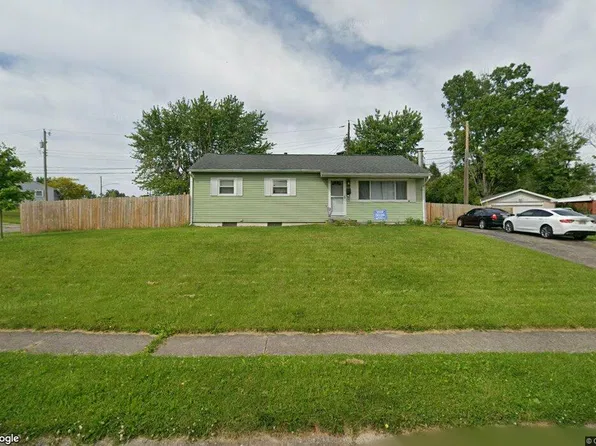 1319 Hemlock Dr, Fairborn, OH 45324