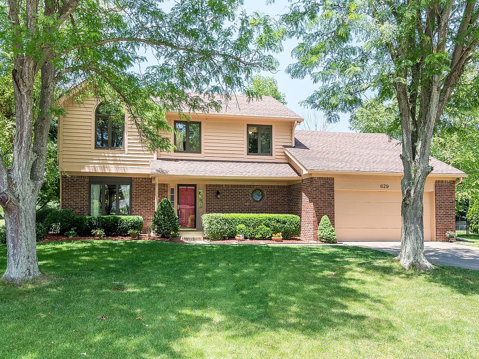 1st image of 629 White Pine Dr