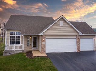 13368 Springhill Dr, Winnebago, IL 61088