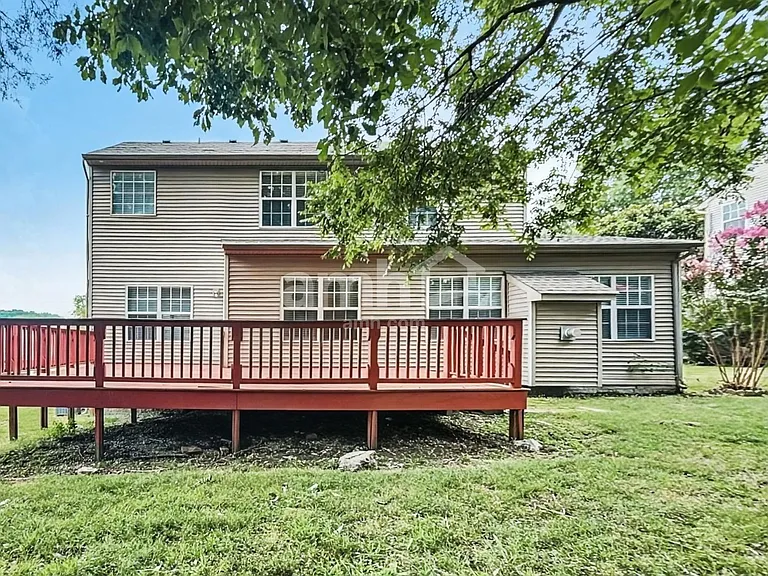 1513 Cardinal Ln — Photo 20