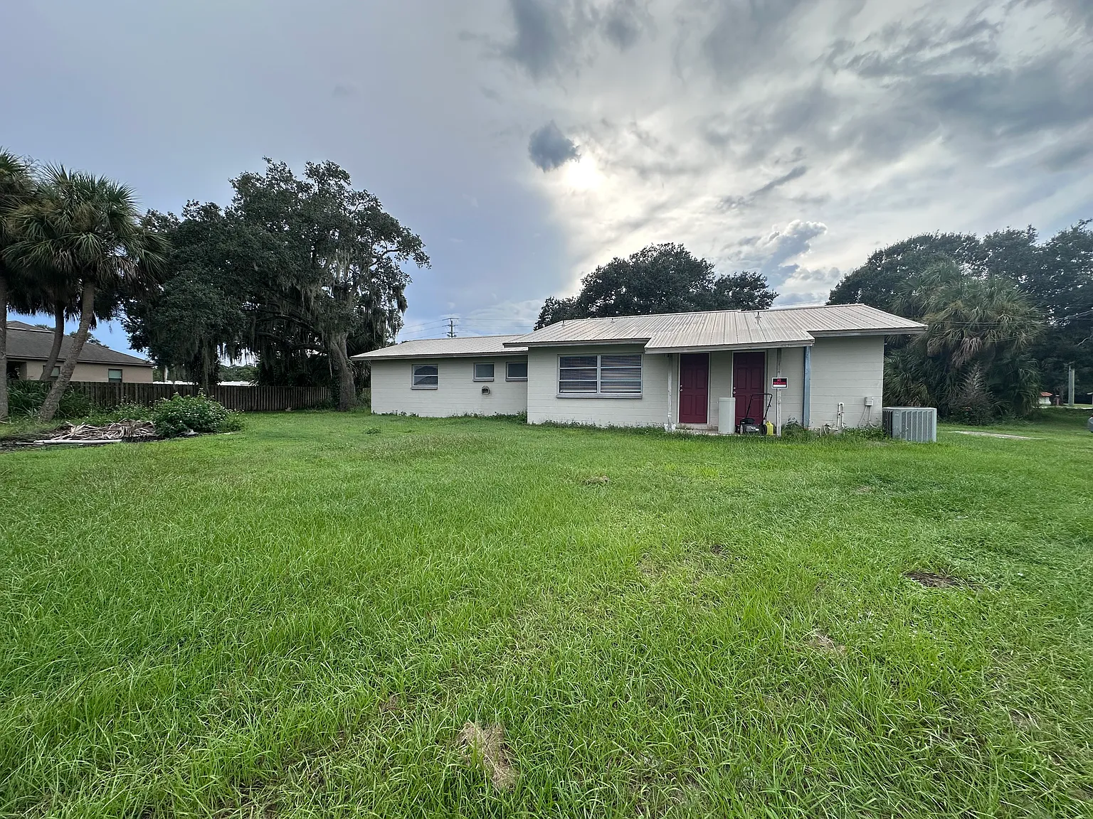 3 bed, 1276 sqft, $2,500 — Photo 3