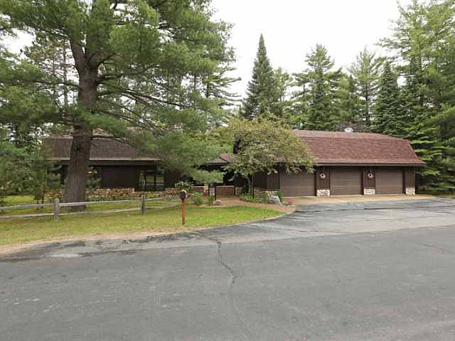 1st image of 8214 S Lost Lake Dr