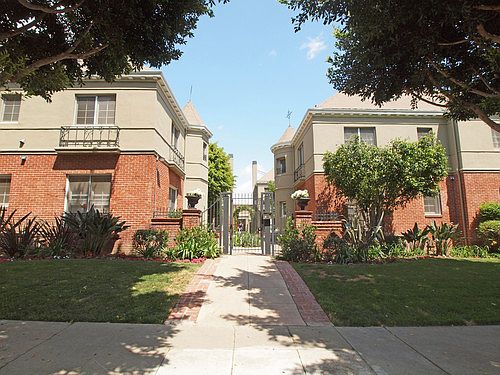 1st image of 1306 1/2 N Alta Vista Blvd