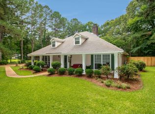 4905 Springridge Rd, Raymond, MS 39154