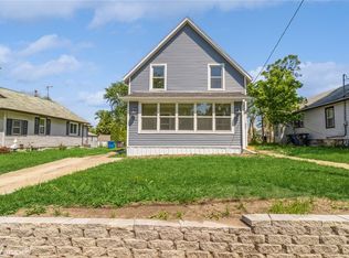 4027 8th Pl, Des Moines, IA 50313